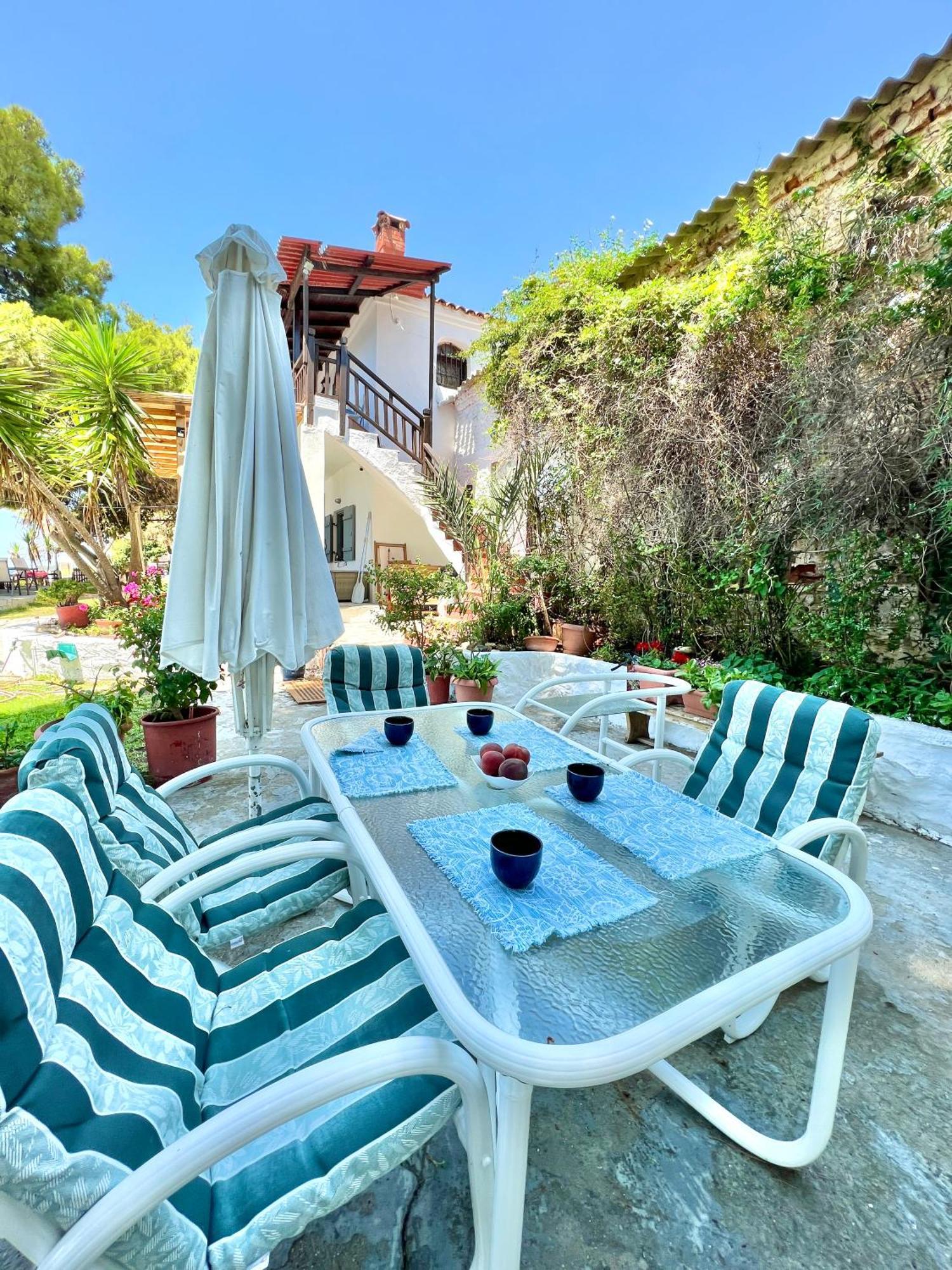 The House By The Sea Daire Metamorfosi  Dış mekan fotoğraf